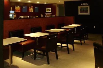 Comfort Inn & Suites Near Stadium New York