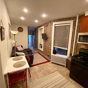 Hostel Entire In Manhattan Near Times Square