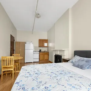 Hostel West 30th Street