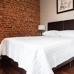 Hostel Private Bedroom In City