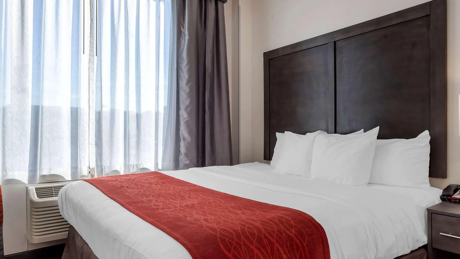 Hotell Comfort Inn & Suites Near Stadium New York