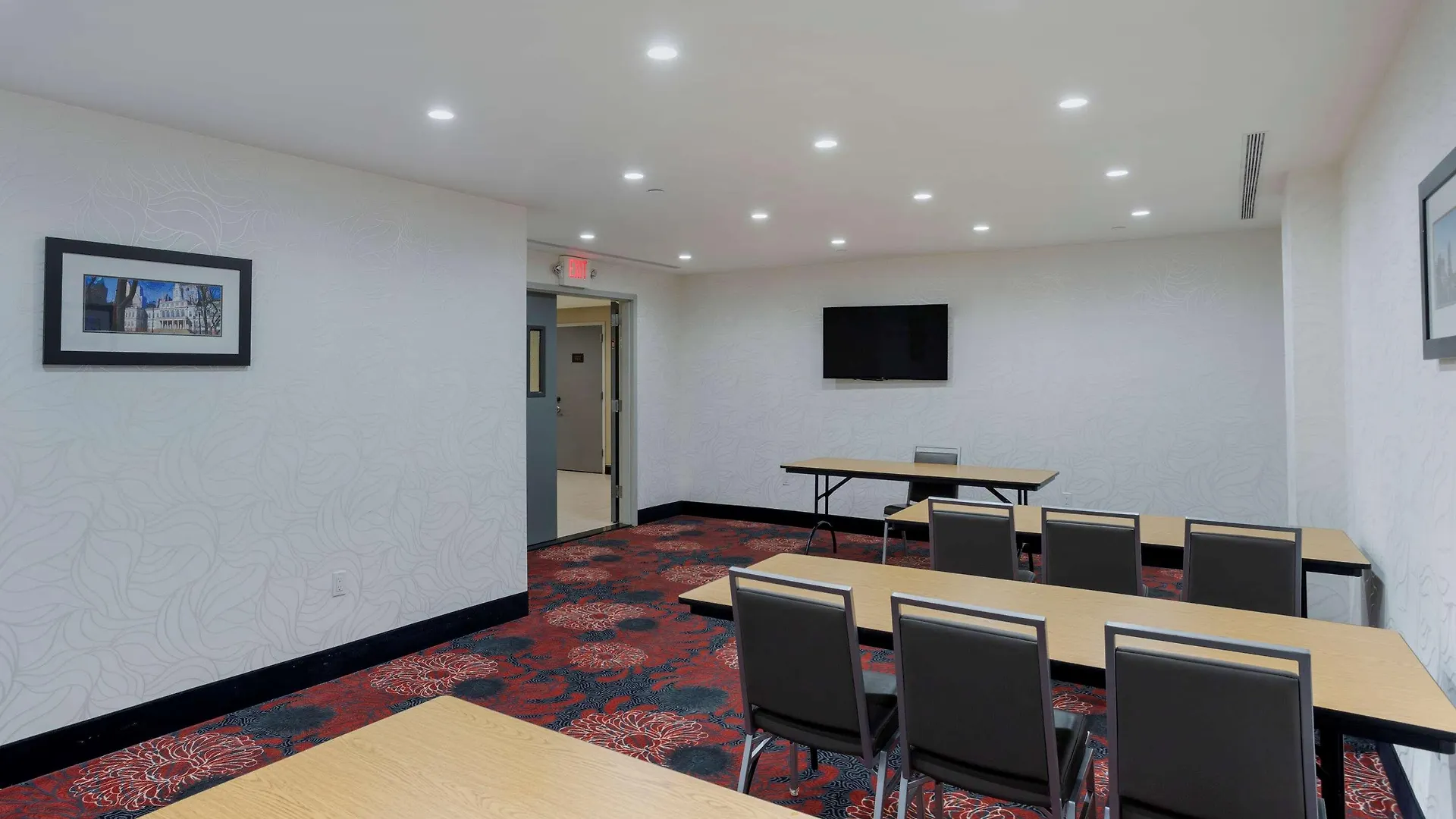 Comfort Inn & Suites Near Stadium New York USA