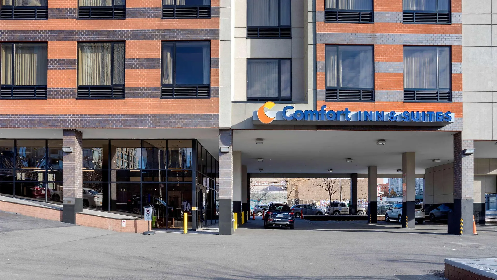 *** Hotell Comfort Inn & Suites Near Stadium New York USA